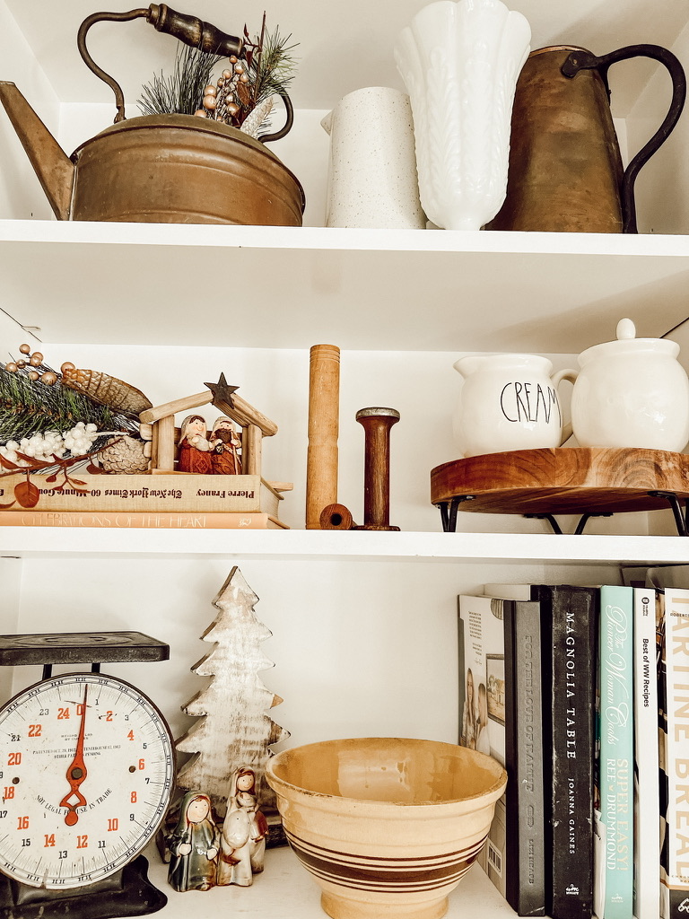 8 Components of a Cozy Christmas Home – Kim Grant Home